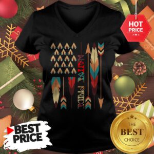Top Native American Feather American Flag Apparel V-neck