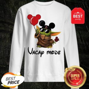 Beautiful Baby Yoda Vacay Mode Sweatshirt