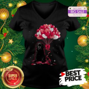 The Pretty Black Labrador Dog Love Balloons Heart V-neck