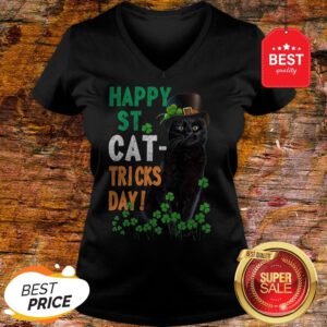 Official Happy St Cat-Tricks Day St. Patrick Day Black Cat V-Neck