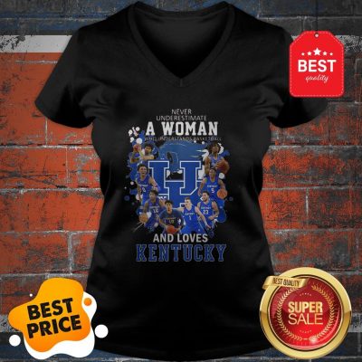Never Underestimate A Woman Who Understands And Love Kentucky V-Neck