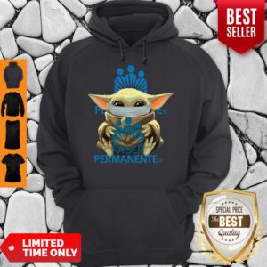 Top Baby Yoda Mask Hug Kaiser Permanente Hoodie