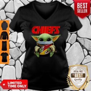 Top Baby Yoda Face Mask Hug Kansas City Chiefs V-Neck