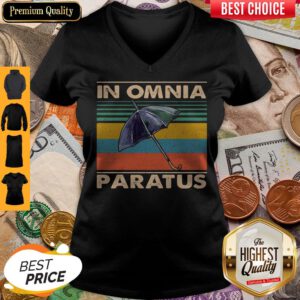 Good Umbrella In Omnia Paratus V-neck