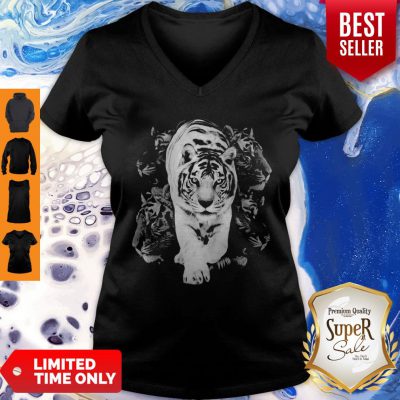 Pretty Tiger White V-neck