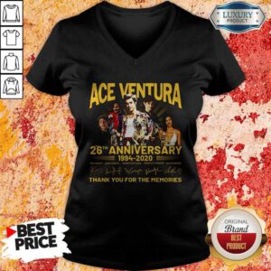 ACE Ventura 26th Anniversary 1994 2020 Thank You For The Memories Signatures V-neck