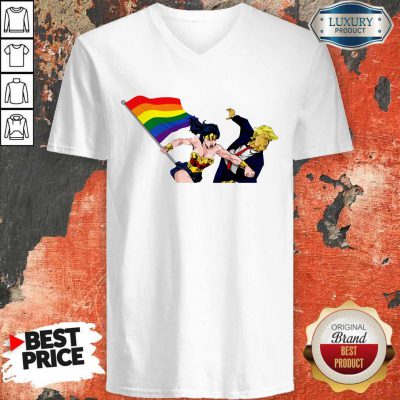 Awesome LGBT Wonder Woman Punch Trump V-neck