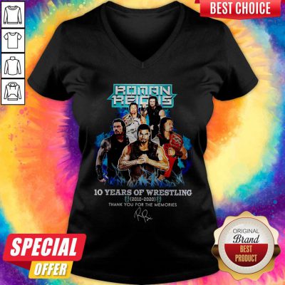 Roman Reigns 10 Years Of Wrestling 2010 2020 Thank You For The Memories V-neck