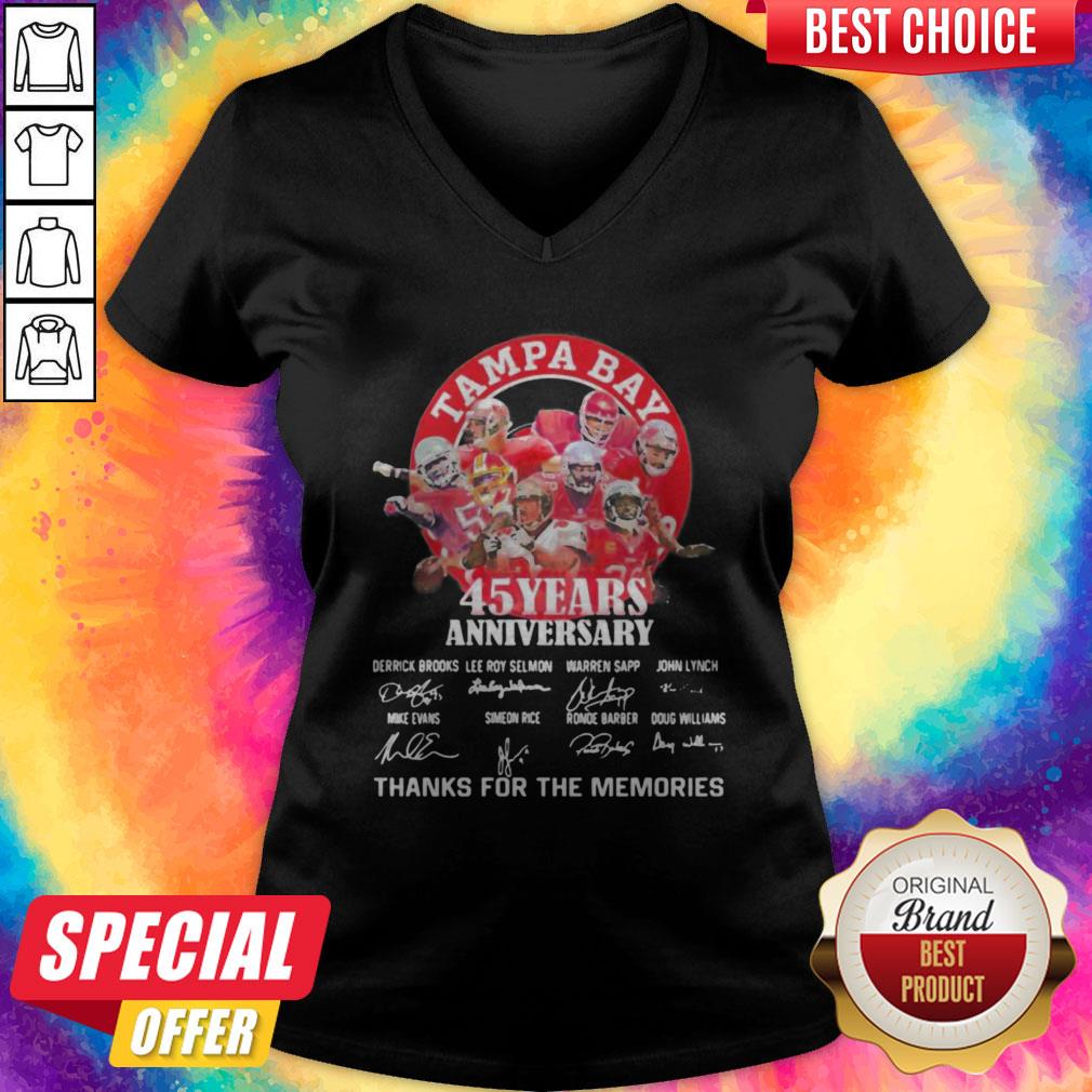 Tampa Bay Buccaneers 45 Years Anniversary Thank You For The Memories Signatures Shirt - Image 3