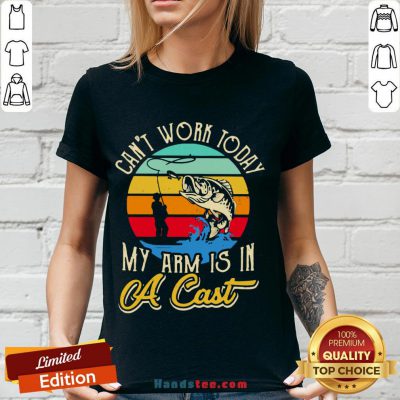 Good Can't Work Today My Arm Is In A Cast Vintage Retro V-neck- Design By Handstee.com