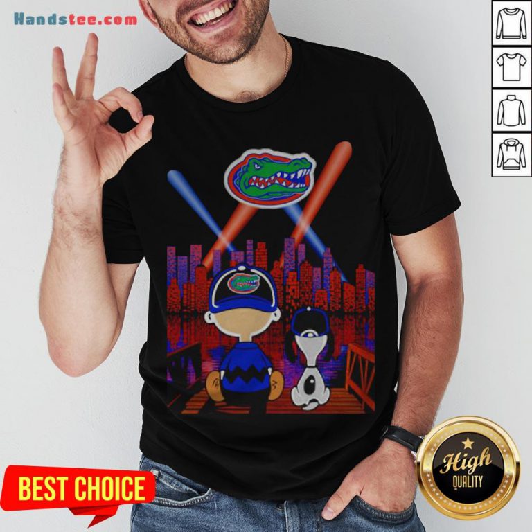 Snoopy And Charlie Brown Watching Florida Gators City By Night Shirt