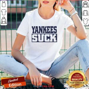 Perfect Yankees Suck 2020 V-neck- Design By Handstee.com