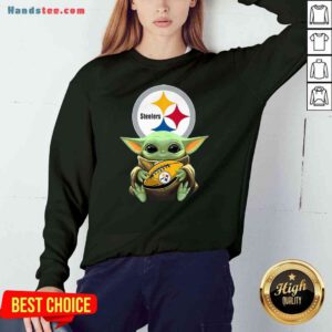 Pretty Star Wars Baby Yoda Hug Pittsburgh Steelers Sweatshirt- Design By Proposetees.com
