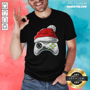 Awesome Video Game Controller Santa Hat Christmas Shirt - Design by handstee.com