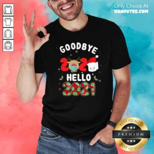 Good Goodbye 2020 Toilet Paper Santa Hello 2021 Shirt - Design by handstee.com