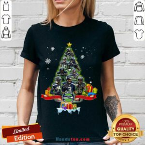 Seattle Seahawks Player Signatures Christmas Tree V-neck- Design By Handstee.com