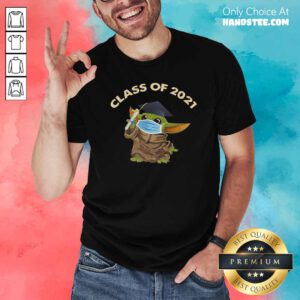 Official Baby Yoda Face Mask Class Of 2021 Shirt - Design by handstee.com