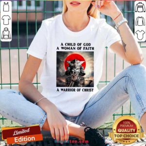 Samurai A Child Of God A Woman Of Faith A Warrior Of Christ V-neckDesign By Handstee.com