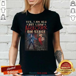 Awesome Saw Alice Cooper On 22 Stage V-neck - Design by Handstee.com