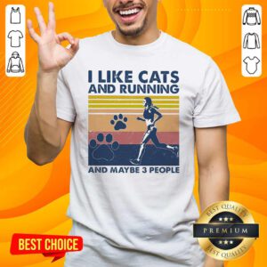 Nice I Like Cats And Running And Maybe 3 People Vintage Shirt - Design by handstee.com