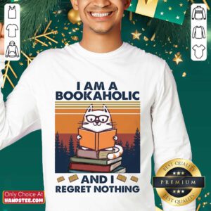 Ecstatic Cat I Am A Bookaholic Relaxed Sweater