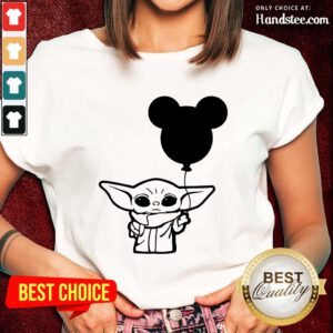 Star Wars Baby Yoda Holding Balloon Mickey Mouse Ladies Tee