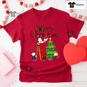 Merry Christmas Snoopy Charlie Brown Lucy van Pelt Linus van Pelt T-Shirt