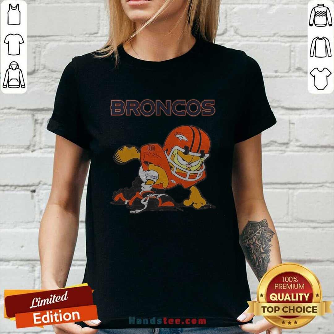 Denver Broncos Garfield Cat Grumpy Football Player 2024 Ladies-tee.
