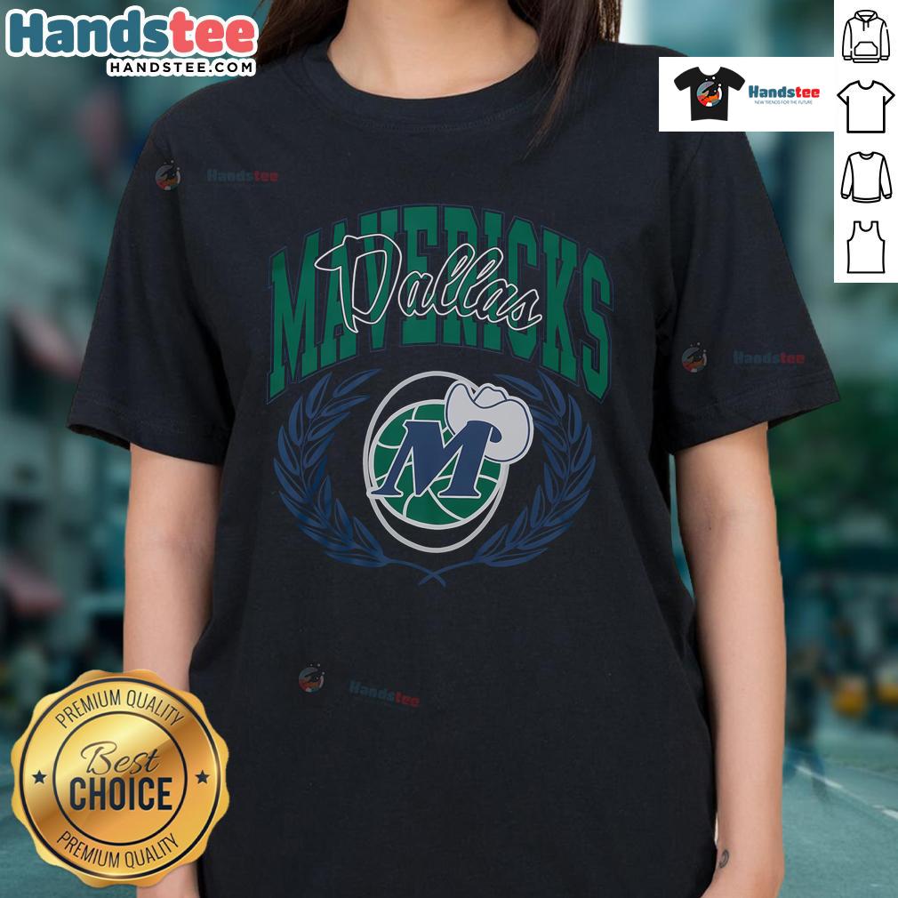 Good Dallas Mavericks Mitchell & Ness NBA x Michelob Ultra Rewind ladies tee featuring team logo and stylish design.