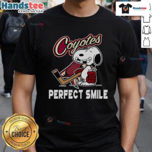 Alt Text: Arizona Coyotes Snoopy Perfect Smile T-Shirt inspired by The Peanuts Movie, perfect for NHL hockey fans.