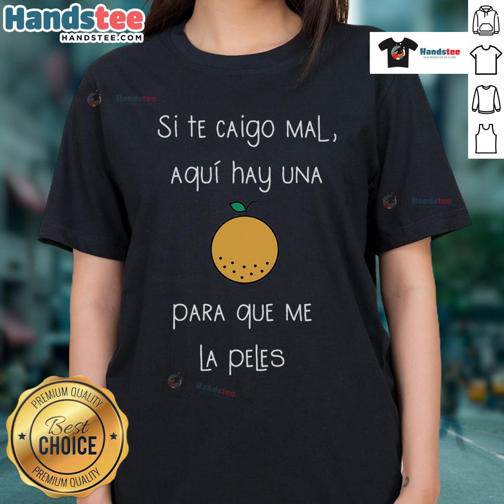 Top camiseta graciosa para latinos hispanos, elegante tee para mujeres, ideal para mostrar estilo y cultura.