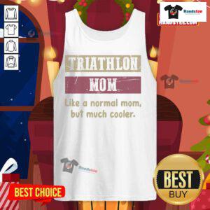 Alt Text: Funny triathlon mom definition on a proud triathlon mom tank top, showcasing humor and dedication to triathlon.
