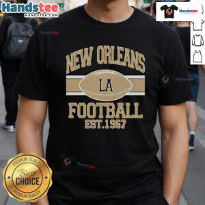 Vintage New Orleans LA football sports logo T-shirt featuring classic design, perfect for fans and collectors.