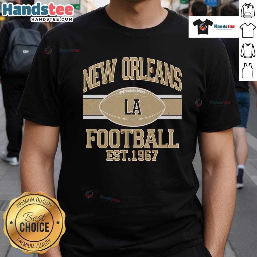 Vintage New Orleans LA football sports logo T-shirt featuring classic design, perfect for fans and collectors.