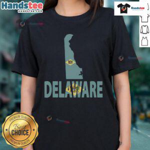 Alt Text: Nice vintage Delaware State 'I Love Delaware' home state ladies tee in stylish design, perfect for proud Delawareans.