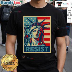 Premium Statue Of Liberty Resist T-Shirt featuring a vibrant design celebrating freedom and resistance.