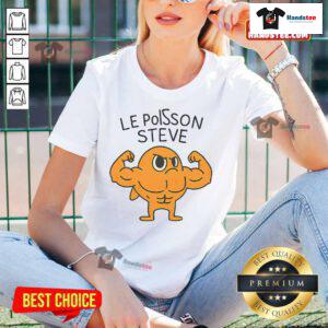 Funny Le Poisson Steve muscular fish cartoon on a ladies tee, perfect for ocean lovers and humor enthusiasts.