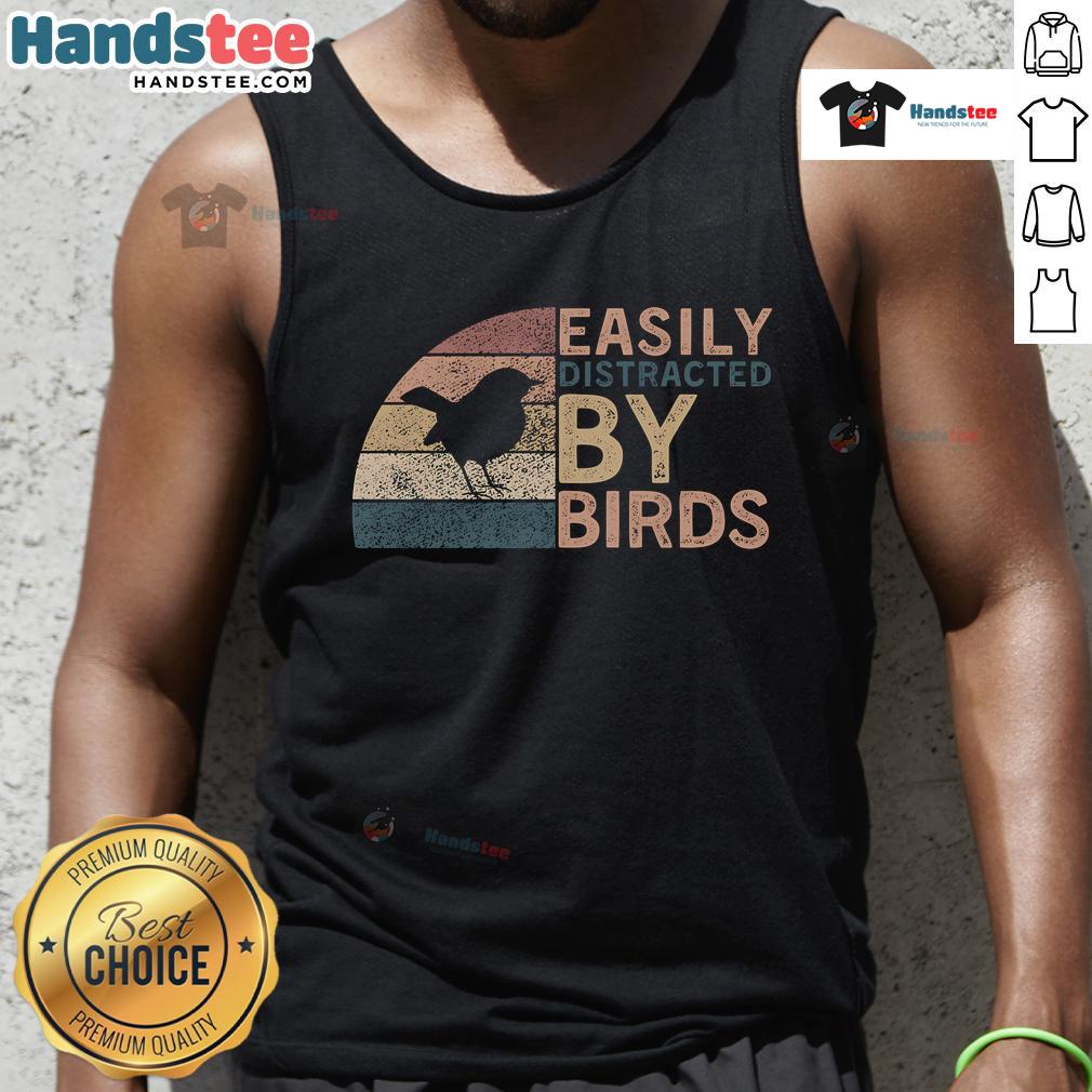Funny retro vintage tank top for bird lovers, featuring a quirky design about being easily distracted by birds.