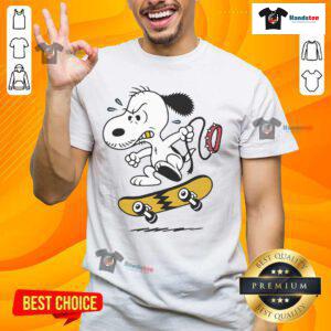 Alt Text: Snoopy skateboarding in a yellow lightning cartoon on a comfy sweatshirt leash tee, perfect for casual wear.