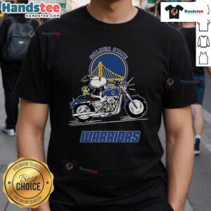 Happy Snoopy and Woodstock riding a motorbike on a Golden State Warriors T-shirt design, showcasing team spirit and fun.