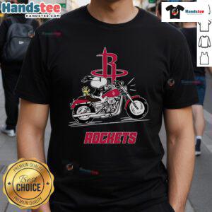 Alt Text: Happy Snoopy and Woodstock riding a motorbike on a Houston Rockets T-shirt design, showcasing vibrant colors and fun.