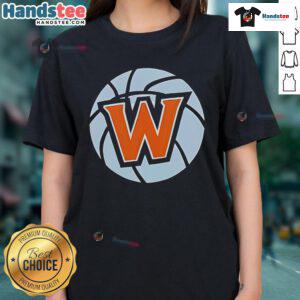 Nice Kevin McCallister and Macaulay Culkin in Los Angeles waves on a stylish ladies tee, perfect for fans of 'Home Alone'.