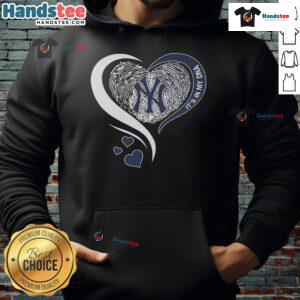 2025 Nice New York Yankees hoodie with heart design, showcasing team spirit and style for fans.