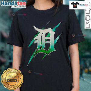 Stylish Jurassic World Rebirth Detroit Tigers logo ladies tee, perfect for fans of dinosaurs and baseball.
