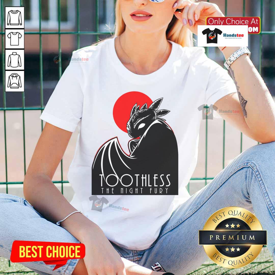 Awesome Toothless the Night Fury dark dragon ladies tee featuring a vibrant design of the beloved character.