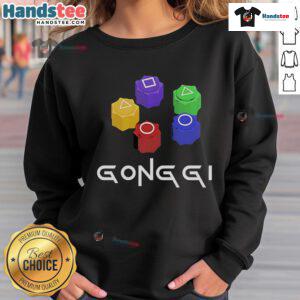 Stylish Nice Squid Game Gonggi Player sweatshirt featuring vibrant graphics and a cozy design for fans of the series.
