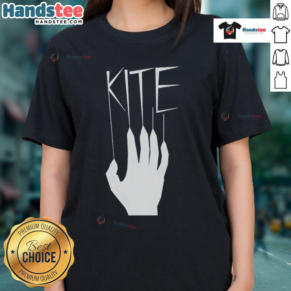 Stylish women's tee featuring a nice kite graphic, perfect for casual outings and kite enthusiasts.
