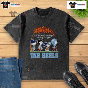 Alt Text: Halloween-themed UNC Tar Heels washed t-shirt featuring peanuts design, perfect for festive fans.