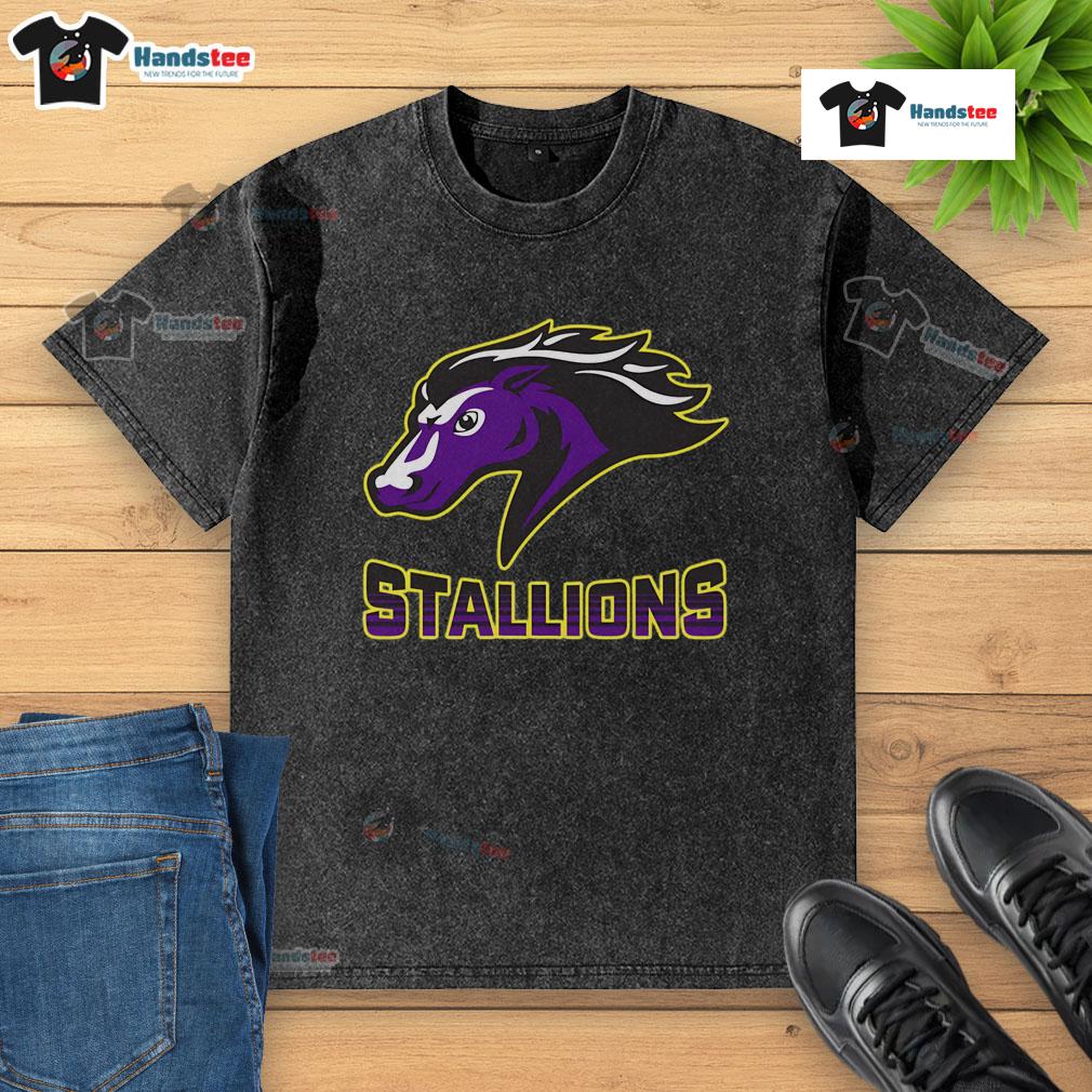 Nice Steeplechase Stallions fade washed t-shirt showcasing a stylish design for horse racing enthusiasts.