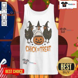 Funny Halloween chicken tank top for trick-or-treating, featuring a playful design perfect for Halloween festivities.